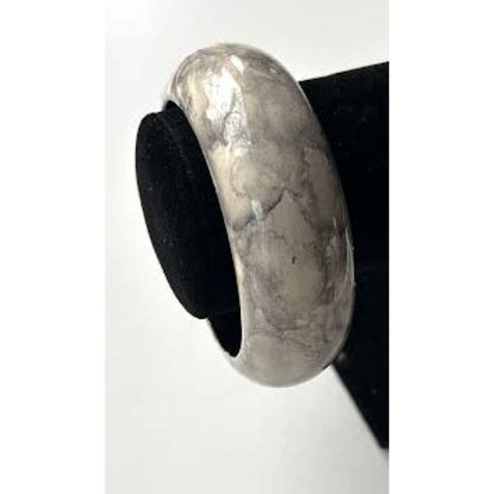 Vintage Faux Marble Design Bangle Bracelet